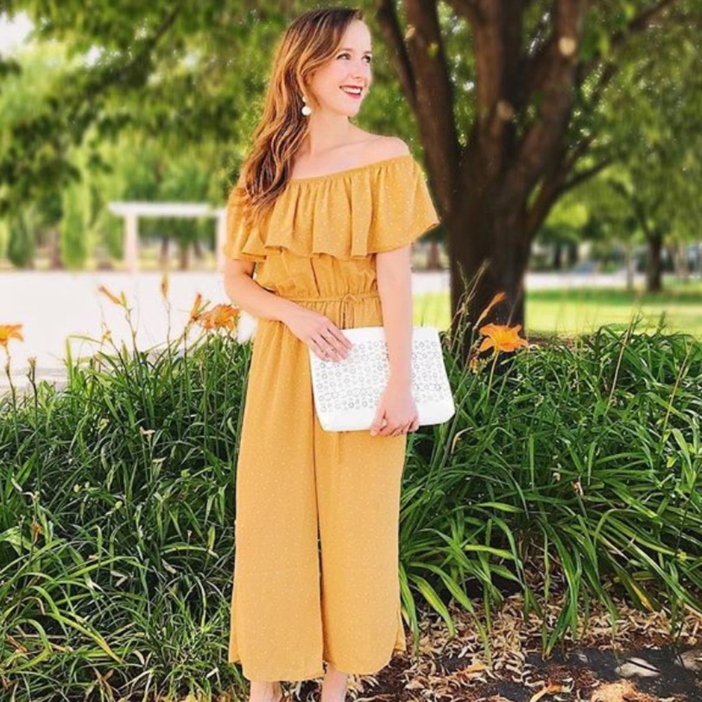 Off the Shoulder Yellow Jumpsuit